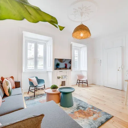 Centre, Beautiful 85m2 Apartment, T2 With Patio, Ground Floor No Step Apartamento *
