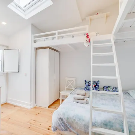 公寓 Centre, Beautiful 85m2 Apartment, T2 With Patio, Ground Floor No Step