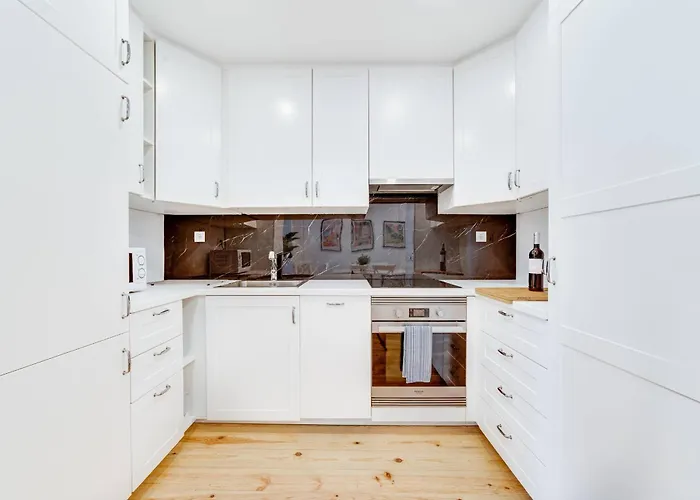 Apartamento Centre, Beautiful 85m2 Apartment, T2 With Patio, Ground Floor No Step
