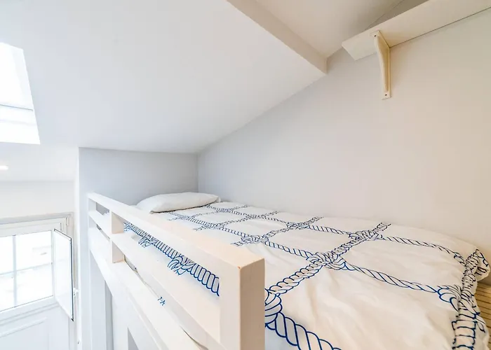 Centre, Beautiful 85m2 Apartment, T2 With Patio, Ground Floor No Step Apartamento